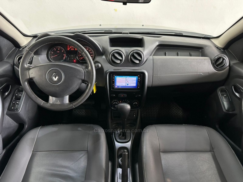 DUSTER 2.0 DYNAMIQUE 4X2 16V FLEX 4P AUTOMÁTICO - 2013 - NOVO HAMBURGO