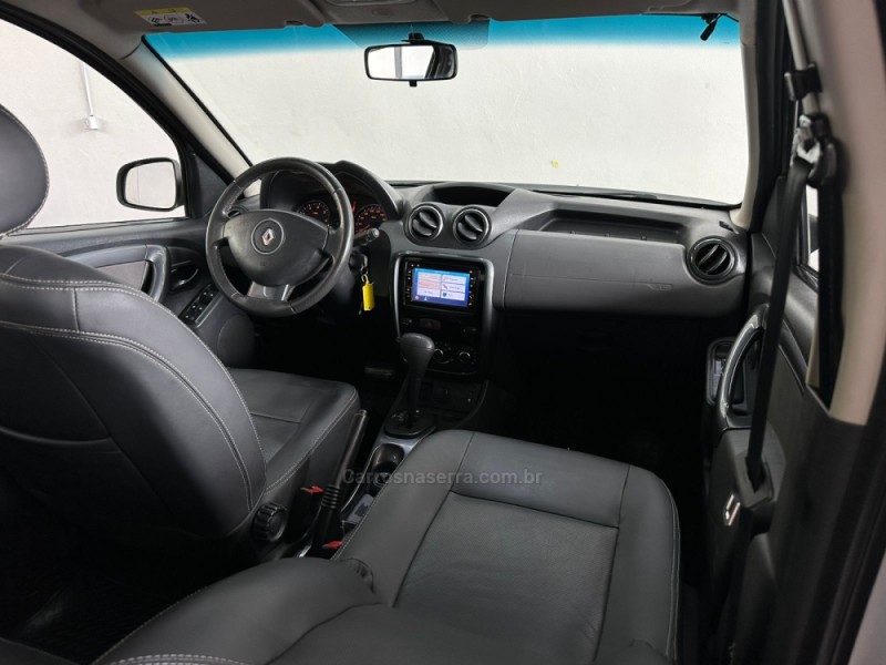 DUSTER 2.0 DYNAMIQUE 4X2 16V FLEX 4P AUTOMÁTICO - 2013 - NOVO HAMBURGO