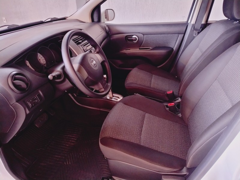 LIVINA 1.8 S 16V FLEX 4P AUTOMÁTICO - 2014 - SãO SEBASTIãO DO CAí