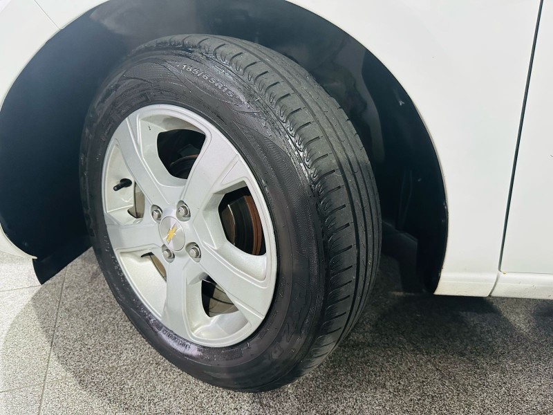 ONIX 1.4 MPFI LT 8V FLEX 4P MANUAL - 2019 - CAXIAS DO SUL