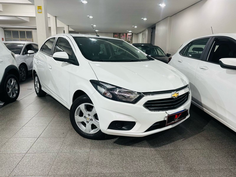 ONIX 1.4 MPFI LT 8V FLEX 4P MANUAL - 2019 - CAXIAS DO SUL