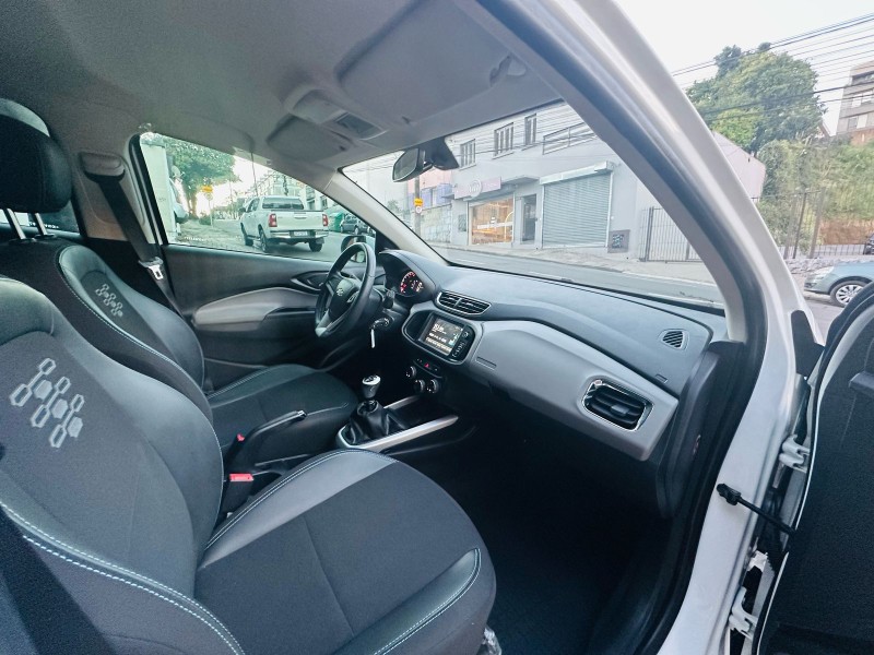 ONIX 1.4 MPFI LT 8V FLEX 4P MANUAL - 2019 - CAXIAS DO SUL
