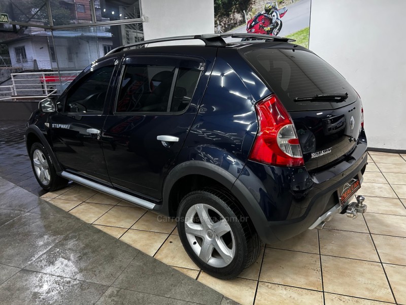 SANDERO 1.6 STEPWAY 16V FLEX 4P MANUAL - 2009 - CAXIAS DO SUL