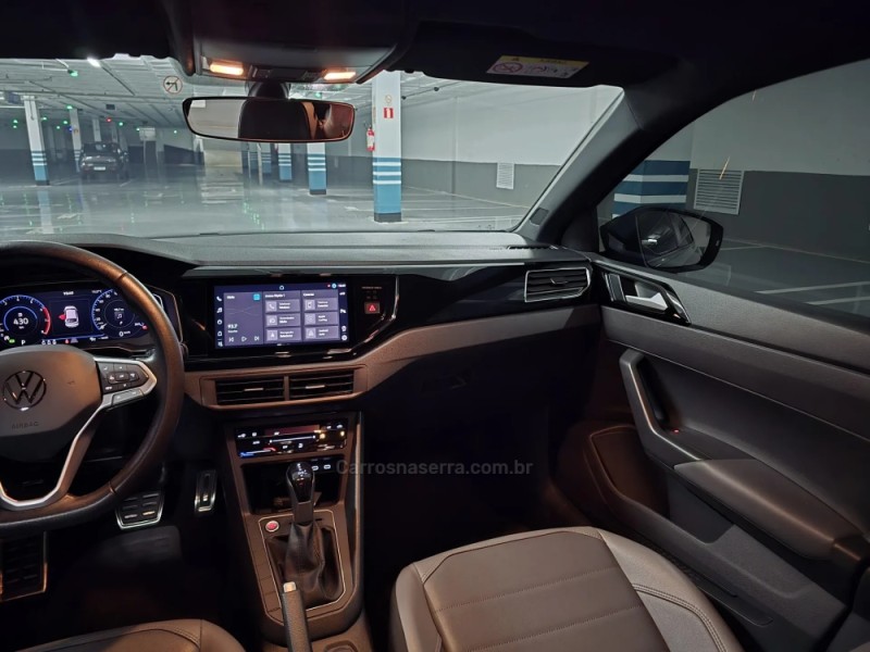 NIVUS 1.0 200 TSI HIGHLINE LAUNCHING EDITION TOTAL FLEX 4P AUTOMÁTICO - 2023 - PORTO ALEGRE