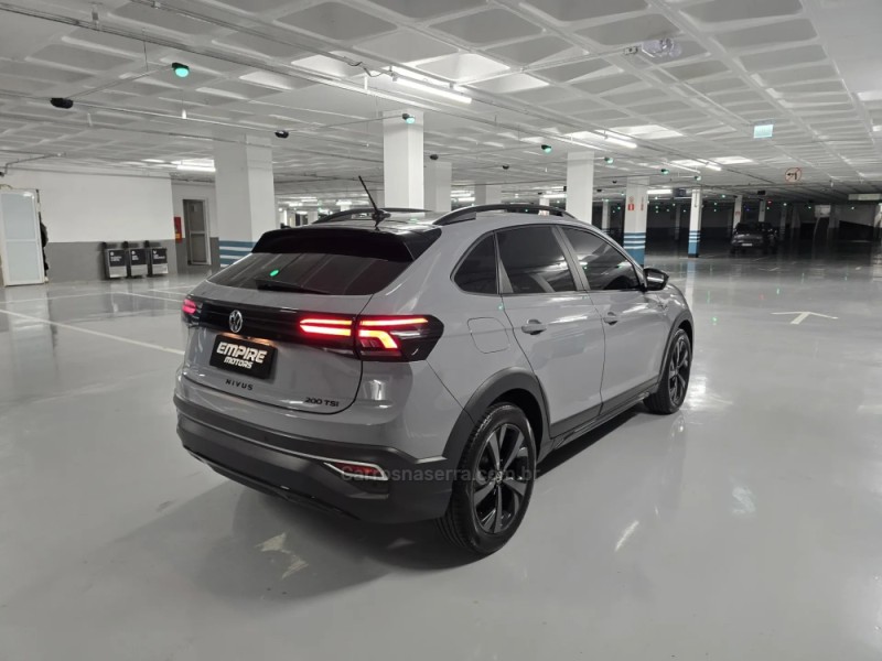 NIVUS 1.0 200 TSI HIGHLINE LAUNCHING EDITION TOTAL FLEX 4P AUTOMÁTICO - 2023 - PORTO ALEGRE