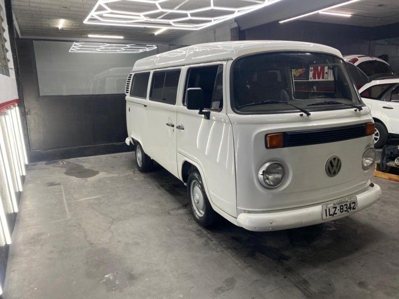 KOMBI 1.6 MI STD LOTAÇÃO 8V GASOLINA 3P MANUAL - 2005 - CAXIAS DO SUL