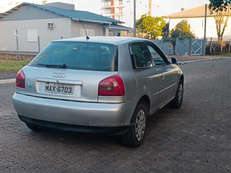 A3 1.6 8V GASOLINA 2P MANUAL - 2000 - IVOTI