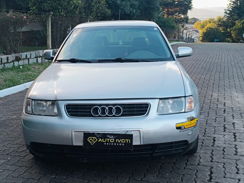 A3 1.6 8V GASOLINA 2P MANUAL - 2000 - IVOTI