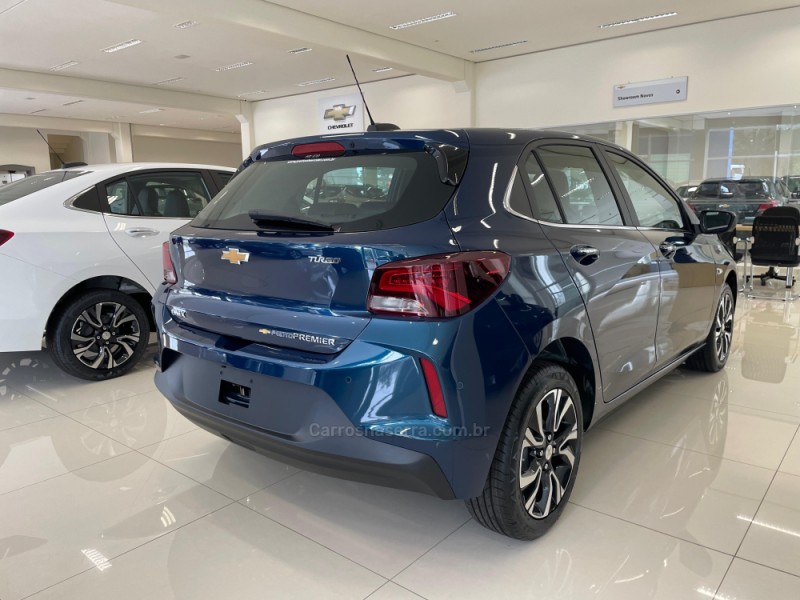 ONIX 1.0 PREMIER II 12V TURBO FLEX 4P AUTOMÁTICO - 2025 - VERANóPOLIS