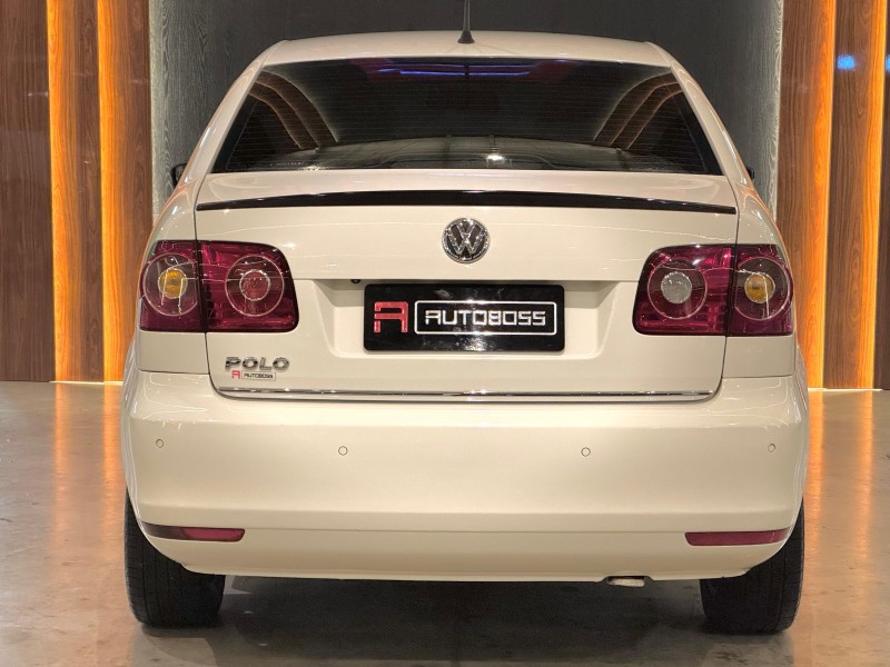 POLO 1.6 MI COMFORTLINE 8V FLEX 4P MANUAL - 2014 - NOVO HAMBURGO