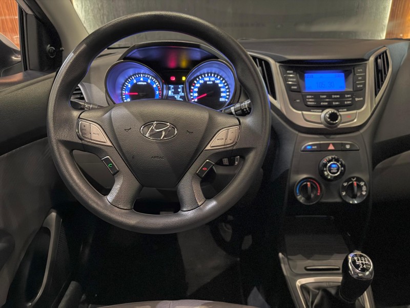 HB20 1.6 COMFORT PLUS 16V FLEX 4P MANUAL - 2015 - NOVO HAMBURGO