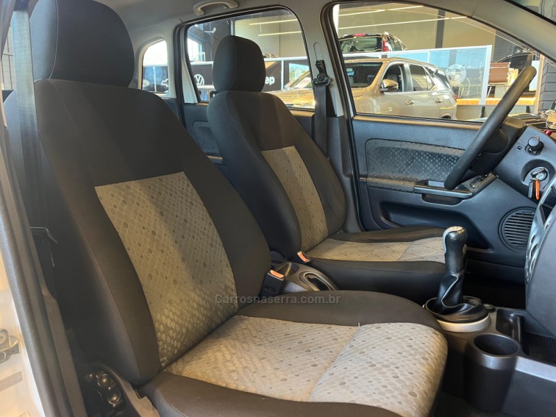 FIESTA 1.6 MPI CLASS HATCH 8V FLEX 4P MANUAL - 2012 - CAXIAS DO SUL
