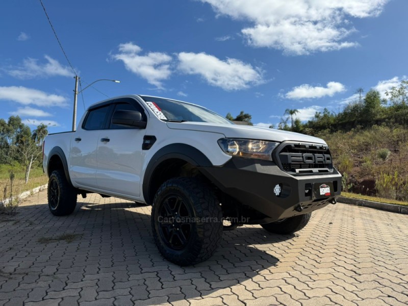 RANGER 2.2 XLS 4X4 CD 16V DIESEL 4P AUTOMÁTICO - 2021 - BROCHIER