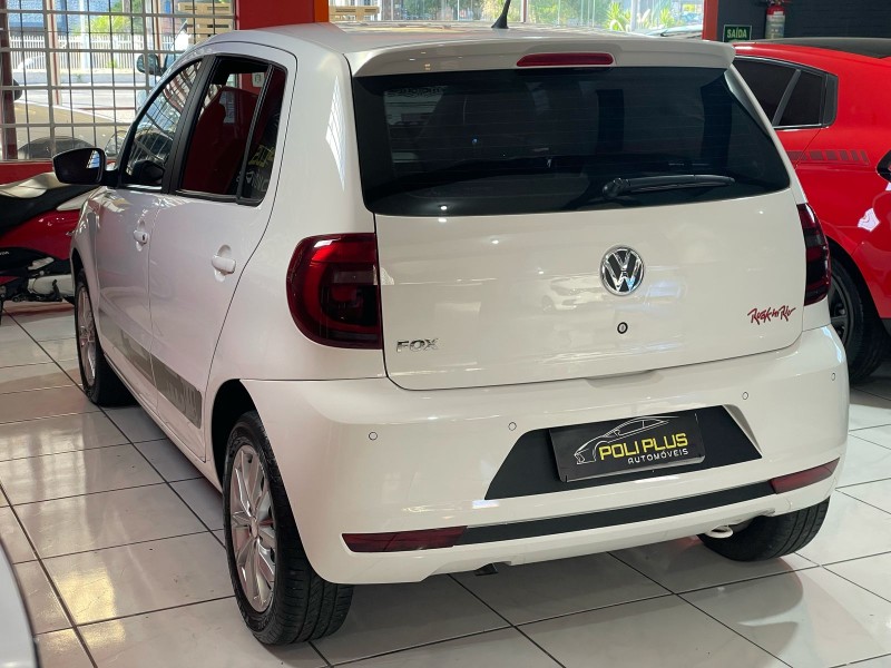 FOX 1.6 MI ROCK IN RIO 8V FLEX 4P MANUAL - 2014 - CAXIAS DO SUL