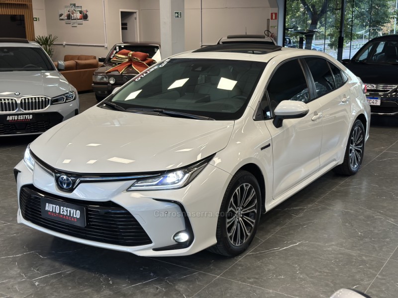 COROLLA 1.8 ALTIS PREMIUM 16V HÍBRIDO 4P AUTOMÁTICO - 2021 - ESTâNCIA VELHA
