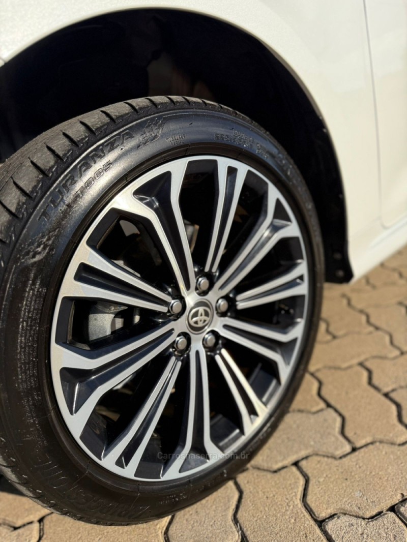 COROLLA 2.0 ALTIS PREMIUM 16V FLEX 4P AUTOMÁTICO - 2023 - BROCHIER