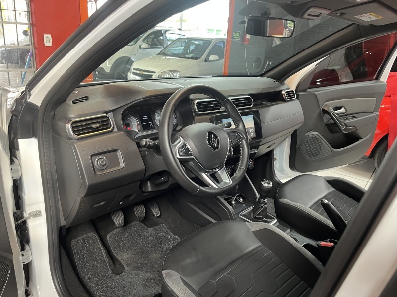 DUSTER 1.6 INTENSE 16V FLEX 4P MANUAL - 2025 - CAXIAS DO SUL