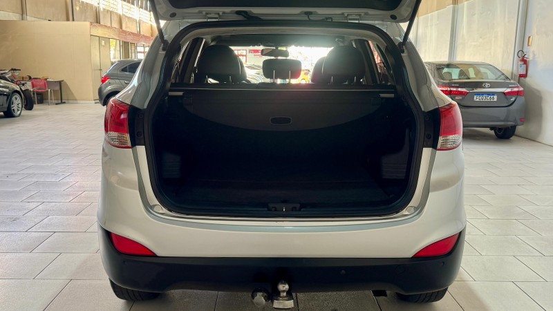 IX35 2.0 MPFI GLS 4X2 16V GASOLINA 4P AUTOMÁTICO - 2012 - ESTâNCIA VELHA