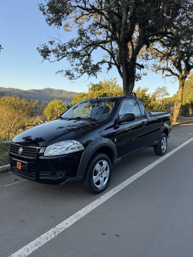 STRADA 1.4 MPI WORKING CS 8V FLEX 2P MANUAL - 2013 - NOVA ARAçá
