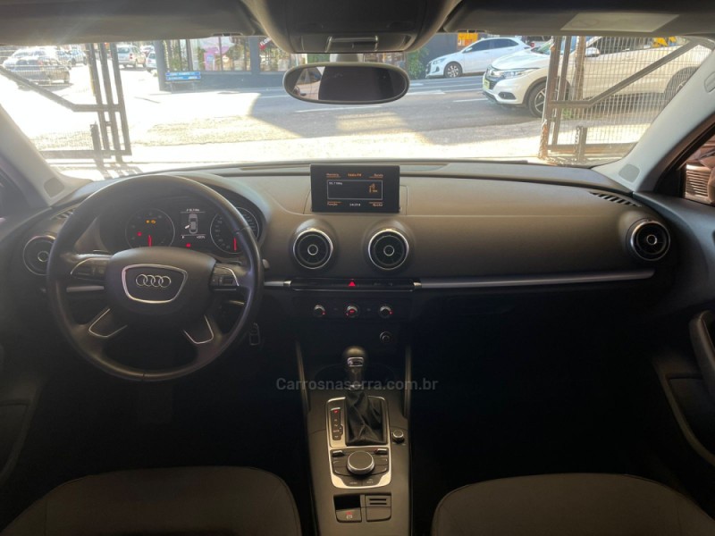 A3 1.4 TFSI SEDAN 16V GASOLINA 4P S-TRONIC - 2015 - SANTA CRUZ DO SUL
