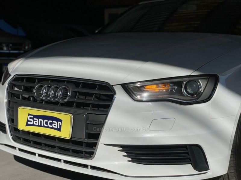 A3 1.4 TFSI SEDAN 16V GASOLINA 4P S-TRONIC - 2015 - SANTA CRUZ DO SUL