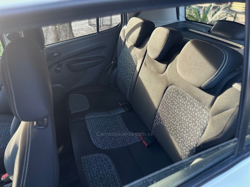 UNO 1.0 EVO ATTRACTIVE 8V FLEX 4P MANUAL - 2021 - MUçUM