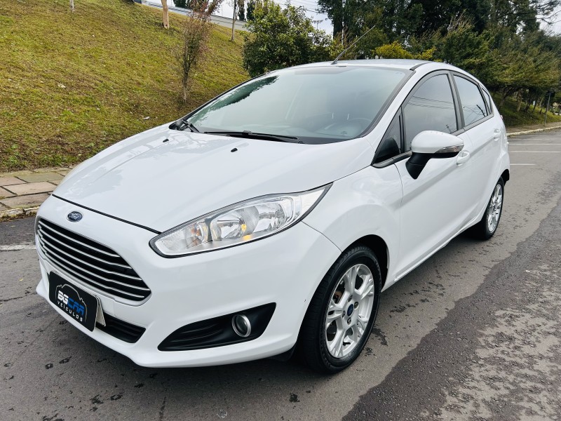 FIESTA 1.6 SE HATCH 16V FLEX 4P AUTOMÁTICO