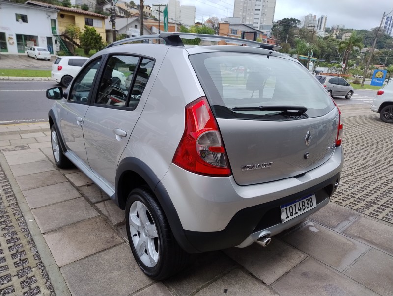 SANDERO 1.6 STEPWAY 16V FLEX 4P MANUAL - 2010 - CAXIAS DO SUL