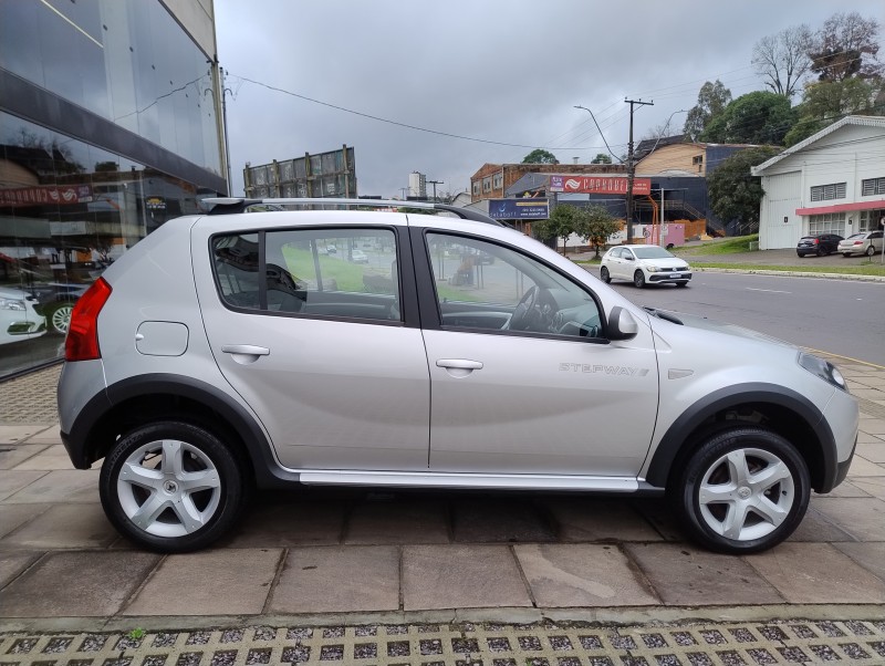 SANDERO 1.6 STEPWAY 16V FLEX 4P MANUAL - 2010 - CAXIAS DO SUL