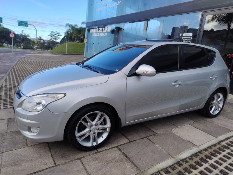 i30 2.0 mpfi gls 16v gasolina 4p automatico 2011 caxias do sul