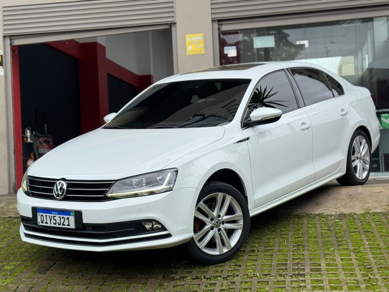 jetta 2.0 tsi highline 211cv gasolina 4p tiptronic 2017 caxias do sul