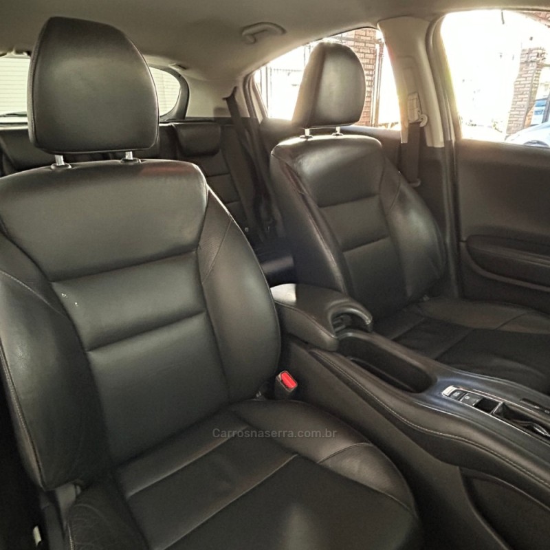 HR-V 1.8 16V FLEX EXL 4P AUTOMÁTICO - 2017 - VACARIA