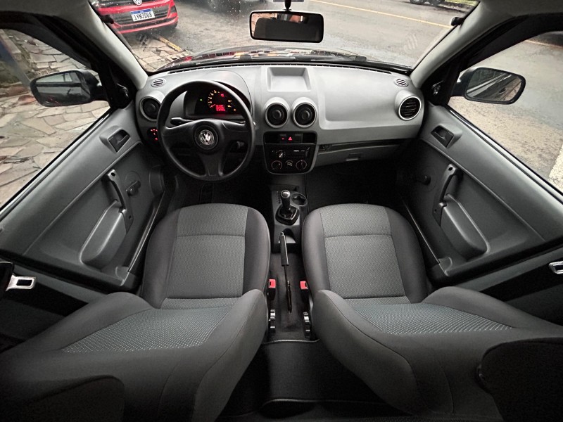GOL 1.0 MI 8V FLEX 4P MANUAL G.IV - 2013 - TRêS COROAS