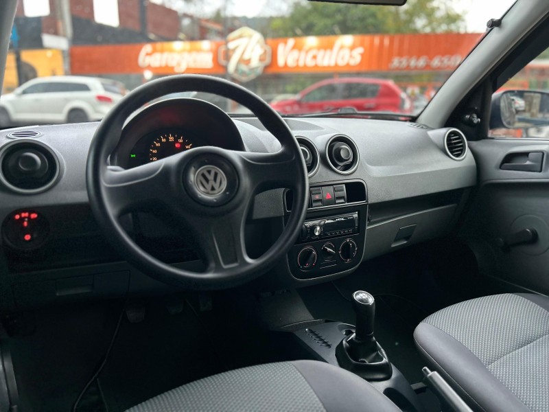 GOL 1.0 MI 8V FLEX 4P MANUAL G.IV - 2013 - TRêS COROAS