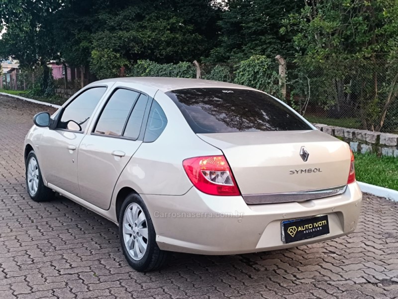 SYMBOL 1.6 PRIVILÈGE 16V FLEX 4P MANUAL - 2013 - IVOTI