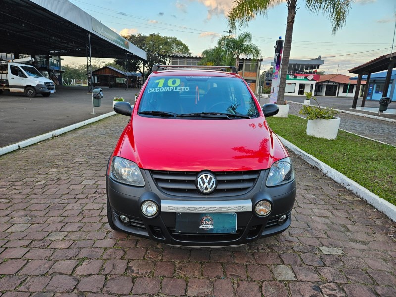 CROSSFOX 1.6 MI FLEX 8V 4P MANUAL - 2010 - VENâNCIO AIRES