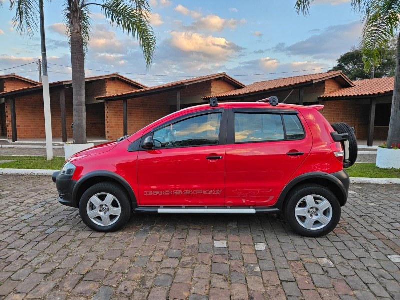 CROSSFOX 1.6 MI FLEX 8V 4P MANUAL - 2010 - VENâNCIO AIRES