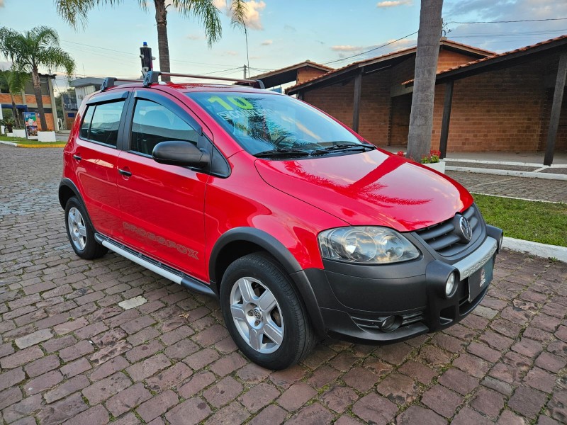 CROSSFOX 1.6 MI FLEX 8V 4P MANUAL - 2010 - VENâNCIO AIRES