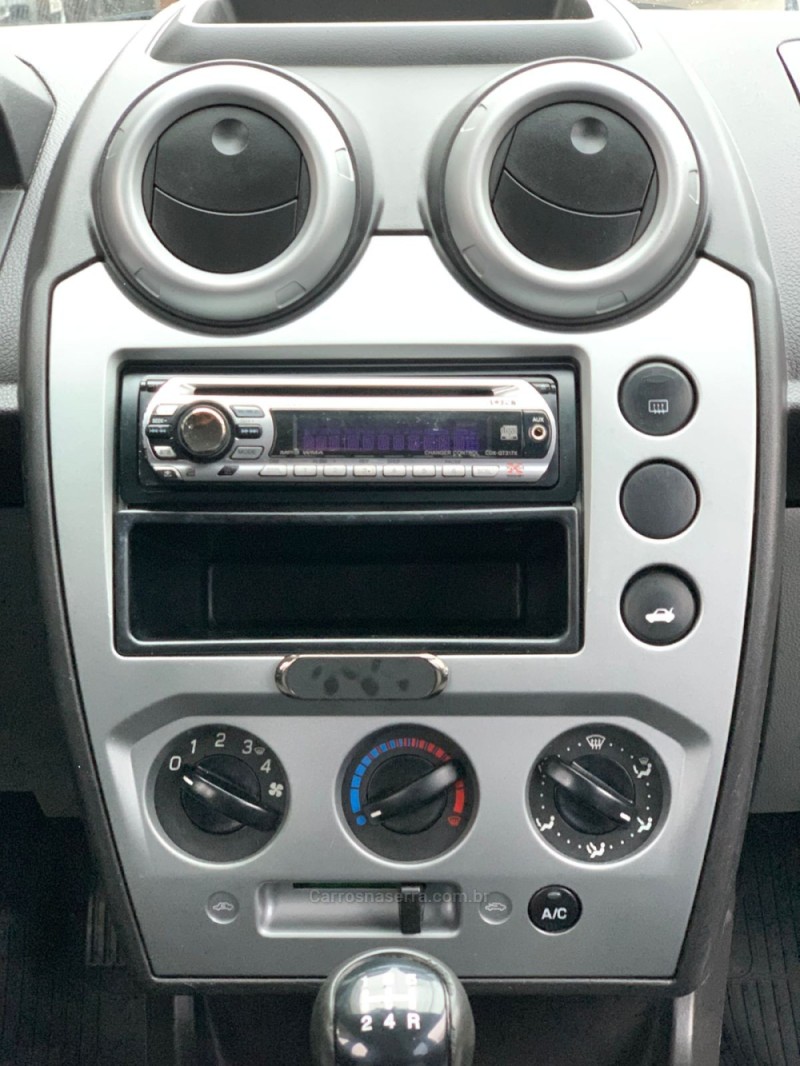 FIESTA 1.0 MPI CLASS 8V FLEX 4P MANUAL - 2008 - CAXIAS DO SUL