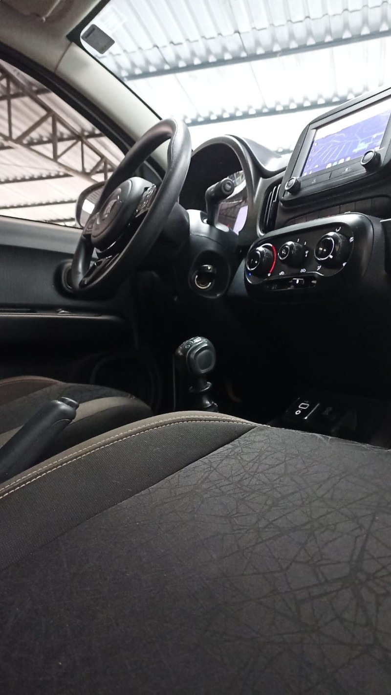 MOBI 1.0 TREKKING 8V FLEX 4P MANUAL - 2022 - CAXIAS DO SUL
