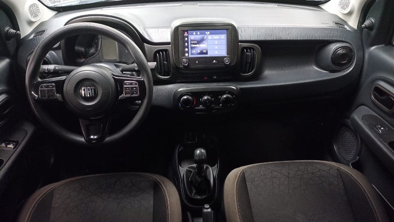 MOBI 1.0 TREKKING 8V FLEX 4P MANUAL - 2022 - CAXIAS DO SUL