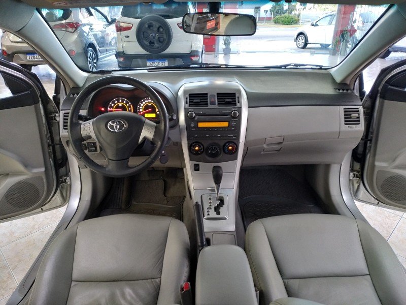 COROLLA 1.8 GLI 16V FLEX 4P AUTOMÁTICO - 2014 - CAXIAS DO SUL