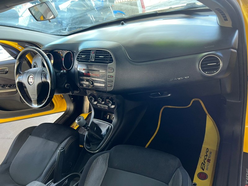 BRAVO 1.8 SPORTING 16V FLEX 4P MANUAL - 2013 - CAXIAS DO SUL