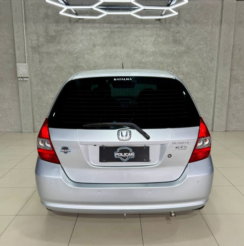 FIT 1.4 LXL 8V GASOLINA 4P MANUAL - 2006 - CAXIAS DO SUL