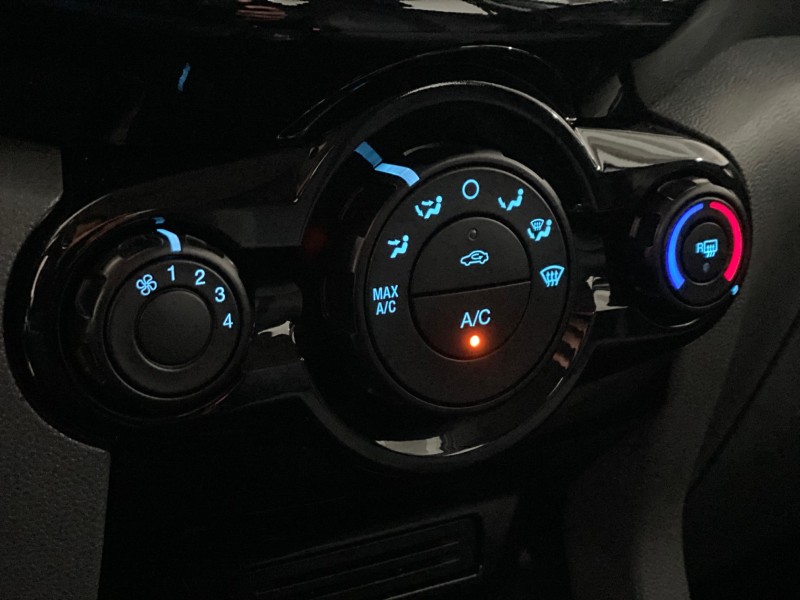 ECOSPORT 1.6 FREESTYLE 16V FLEX 4P MANUAL - 2015 - CAXIAS DO SUL