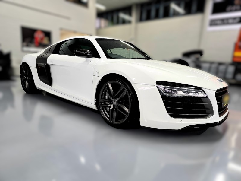 r8 5.2 fsi coupe plus quattro v10 40v gasolina 2p s tronic 2015 caxias do sul