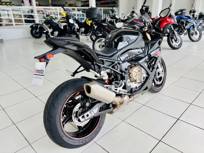 S 1000 RR - 2022 - NOVO HAMBURGO