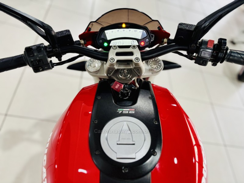 MONSTER 796  - 2013 - NOVO HAMBURGO