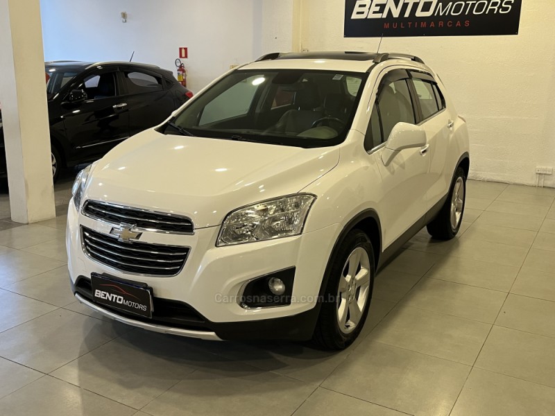 tracker 1.8 mpfi ltz 4x2 16v flex 4p automatico 2016 bento goncalves