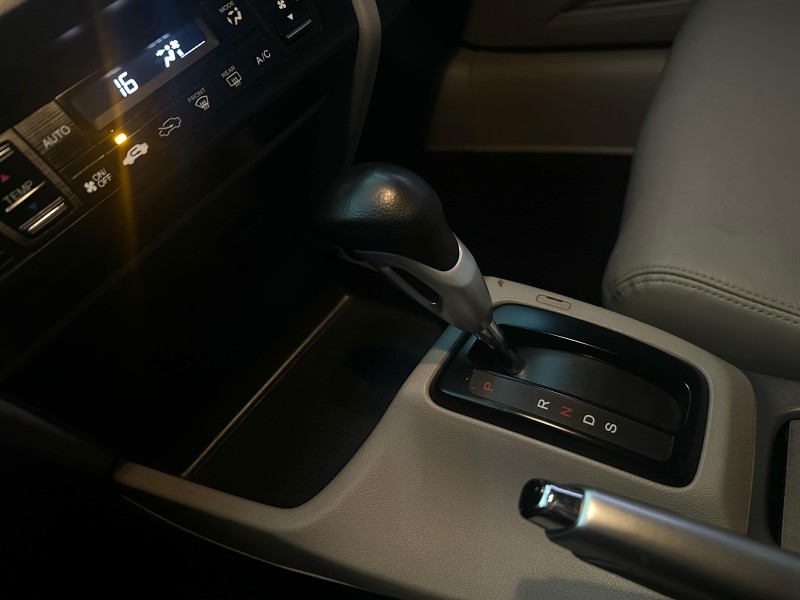 CIVIC 2.0 LXR 16V FLEX 4P AUTOMÁTICO - 2015 - CAXIAS DO SUL